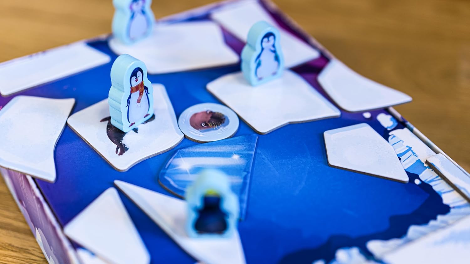 Blue Orange Games - BL-9043 | Ice Hoppers